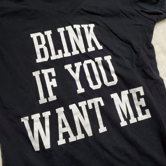 Popular Sports Black Cotton XL T-Shirt With "Blink If You Want Me" Print - Picture 2 of 10